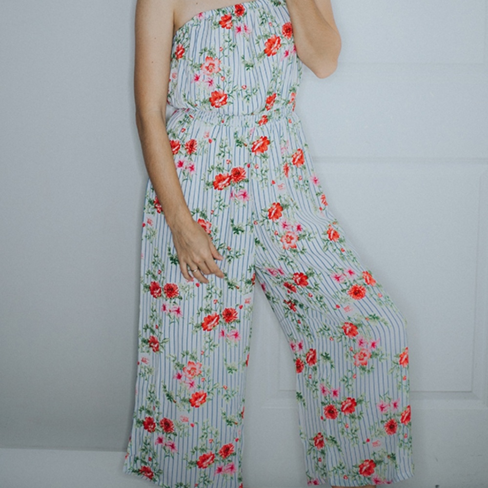 PAIGE -WHITE AND BLUE STRIPES FLORAL JUMPSUIT
